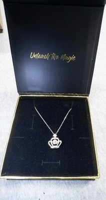 Neu im Karton Sterlingsilber Krone Anhänger Halskette drehender Kristall Aphrodites Tochter