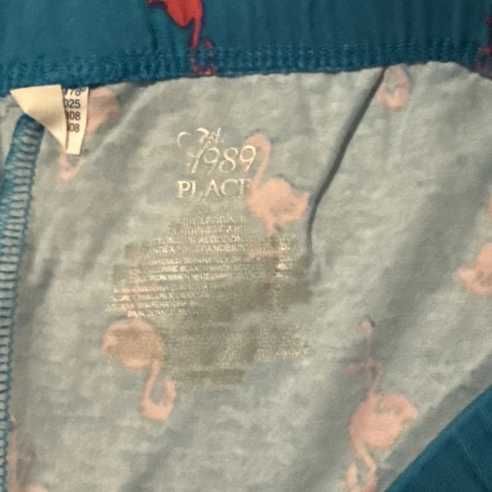 Capris para niñas The Children’s Place estampado flamenco azul talla XL 14 Foto 3 de 3