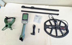 Minelab X-Terra Pro Waterproof/Fully Loaded Treasure Detector Pro-Switch