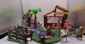 New Playmobil Children's Petting Zoo Barn Waterfall Pond Goats Sheep Pigs 4851