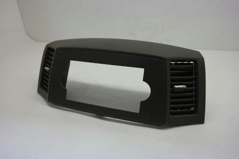 Jeep Grand Cherokee 2005 radio bisel moldura con ventilación Foto 2 de 4