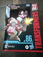 Hasbro Transformers Studio Series 86 Arcee Transforming Figure w Backdrop 8