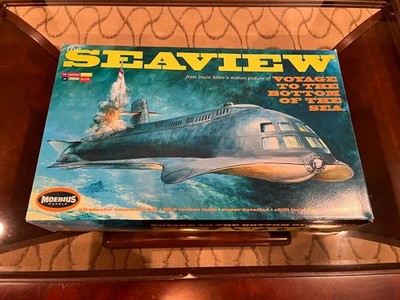 Moebius 708 VTTBS Seaview Movie Version 1/128 Scale with Paragrafix detail sets