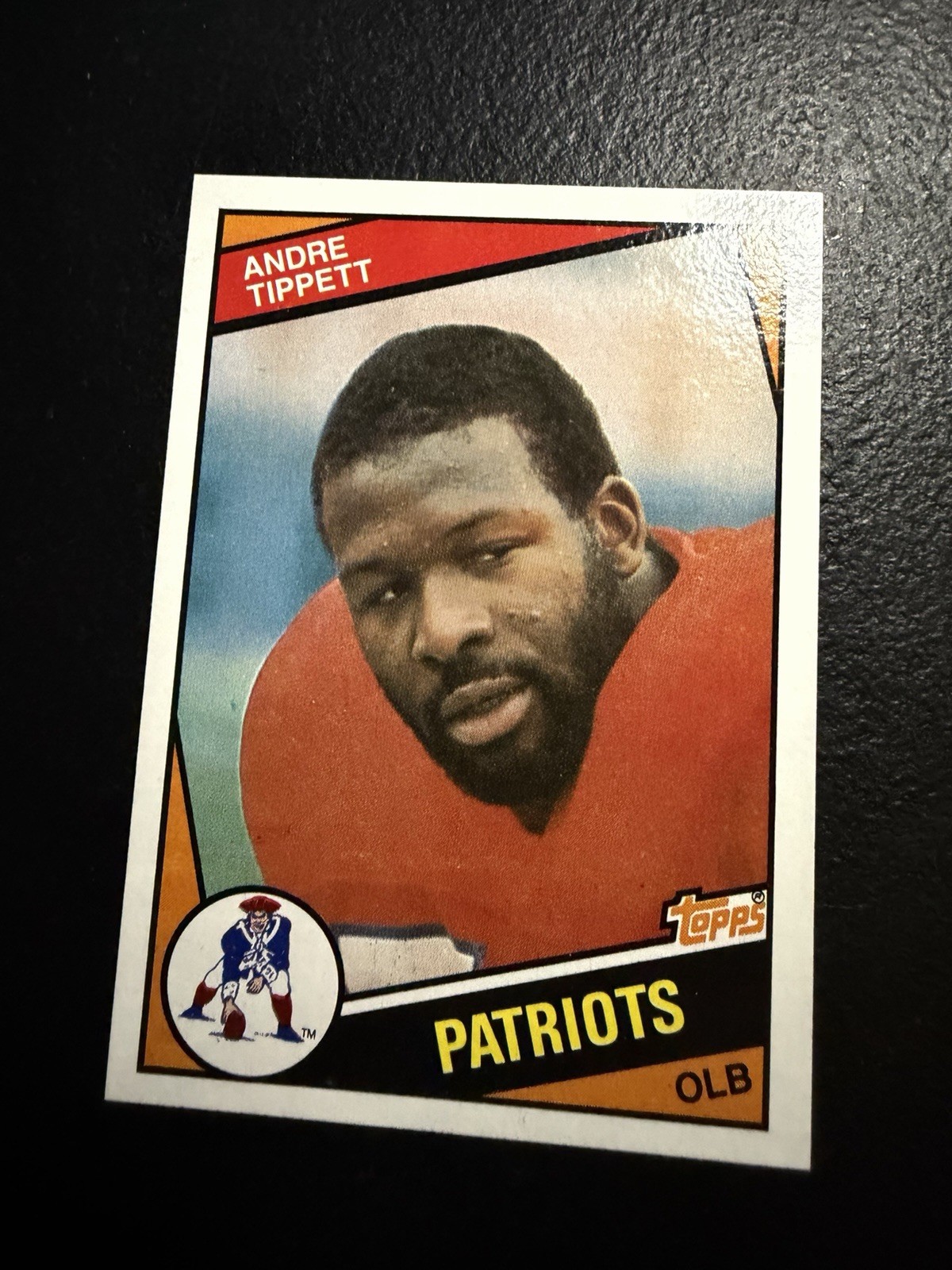 1984 Topps  Andre Tippett #143 (RC) NFL Hall of Fame Rookie New England Patriots