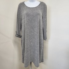 APT 9 Sweater Dress Womens Size Medium Pockets White Black A-Line Tunic Classic 