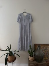 Women s Zara Floral Embroidered Lightweight M...