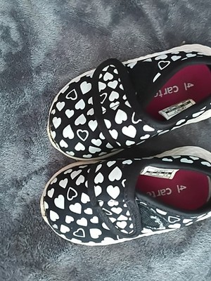 Carter's Unisex Kids Slip-On Casual Shoes Hearts Black/White US Size 4