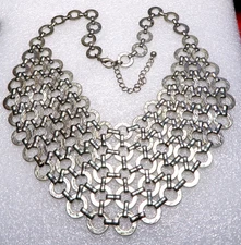 VINTAGE STUNNING SILVER TONE CHOKER NECKLACE