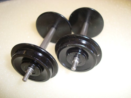 10 PAIR (20 AXLES) the World's Best ROLL-EZ G-SCALE Black All Metal Train Wheels - Picture 2 of 3