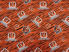 CINCINNATI BENGALS NFL 44" WIDE 100 COTTON 1 YARD PIECE NEW DESIGN OUT of PRINT
