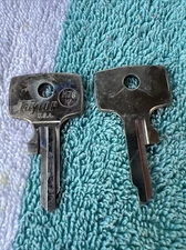 Lot Of 2 Vintage Auto Key Blank Taylor H76W ILCO HO61T for Honda locksmith K847