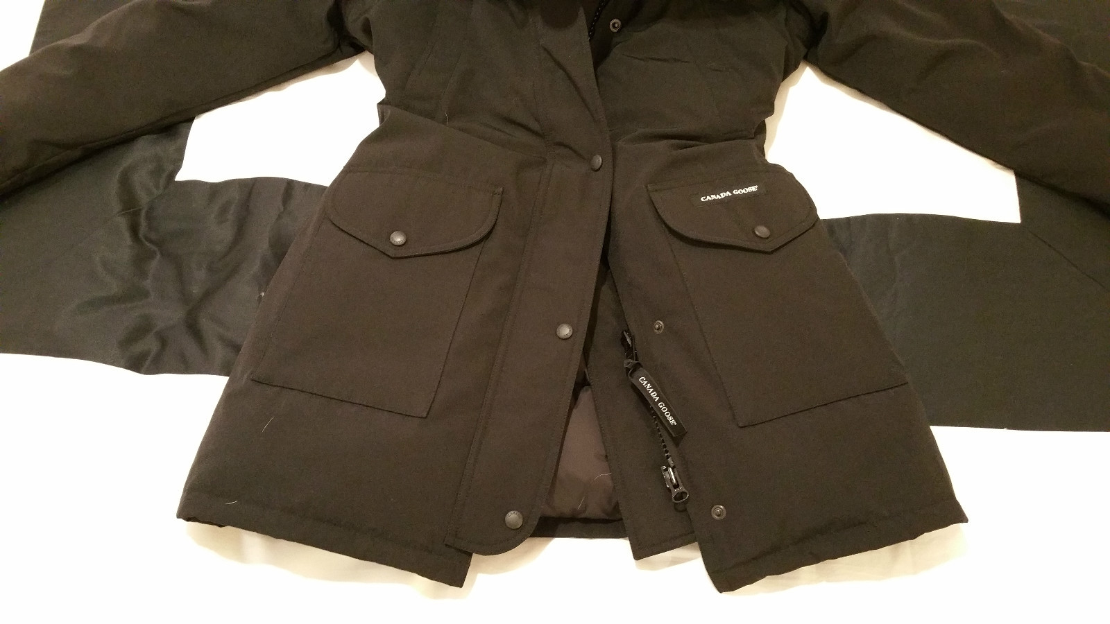 BRAND NEW RED LABEL EDITION BLACK CANADA GOOSE TRILLIUM SMALL PARKA JACKET image 3