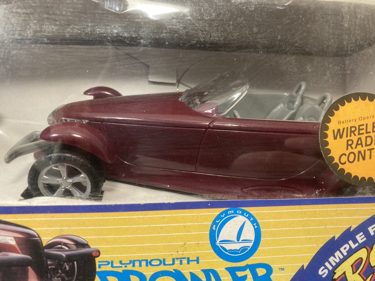 自動車 revell 1/25 plymouth prowler 1:25 AMT *PLYMOUTH PROWLER* Plastic Model Kit *NEW SEALED