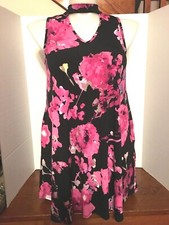 Woman's M T S Black Sleeveless Summer Dress w/Large Pink Blossoms,V Neck Sz. S