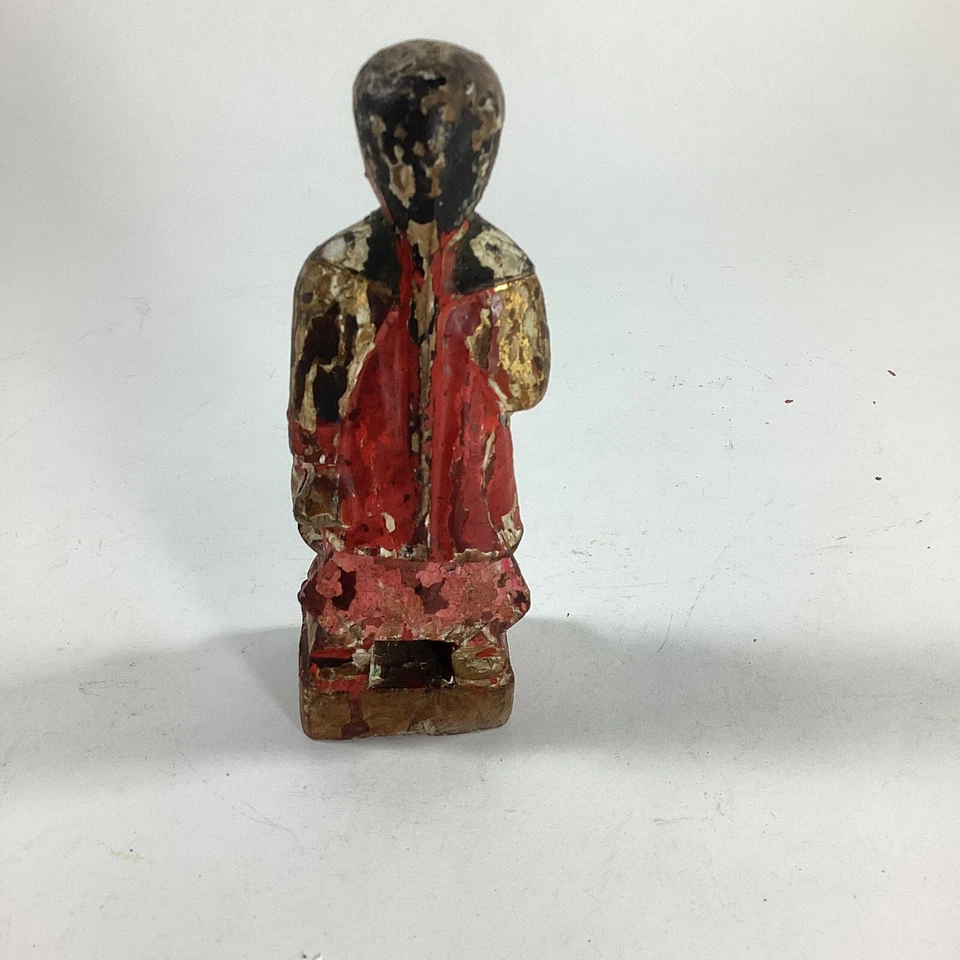 Antigua figura de guerrero de madera china policromada pintada y tallada a mano 6”х 2’’’ Foto 2 de 4
