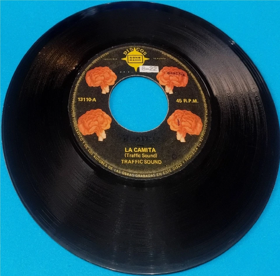 TRAFFIC SOUND "La camita" PERUVIAN PSYCHEDELIC ROCK, GARAGE ROCK, LATIN, 7" (VG+ - Image 4 of 4