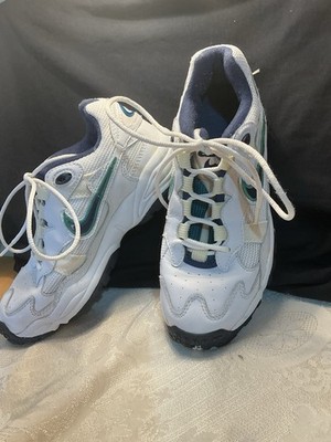 Vintage Nike Air Windrunner 1990 s  White Teal & Blue. WOMENS Size 6.5.