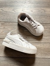 Baby PUMA White Trainers Size 5 Excellent Condition Hardly Worn Unisex UK