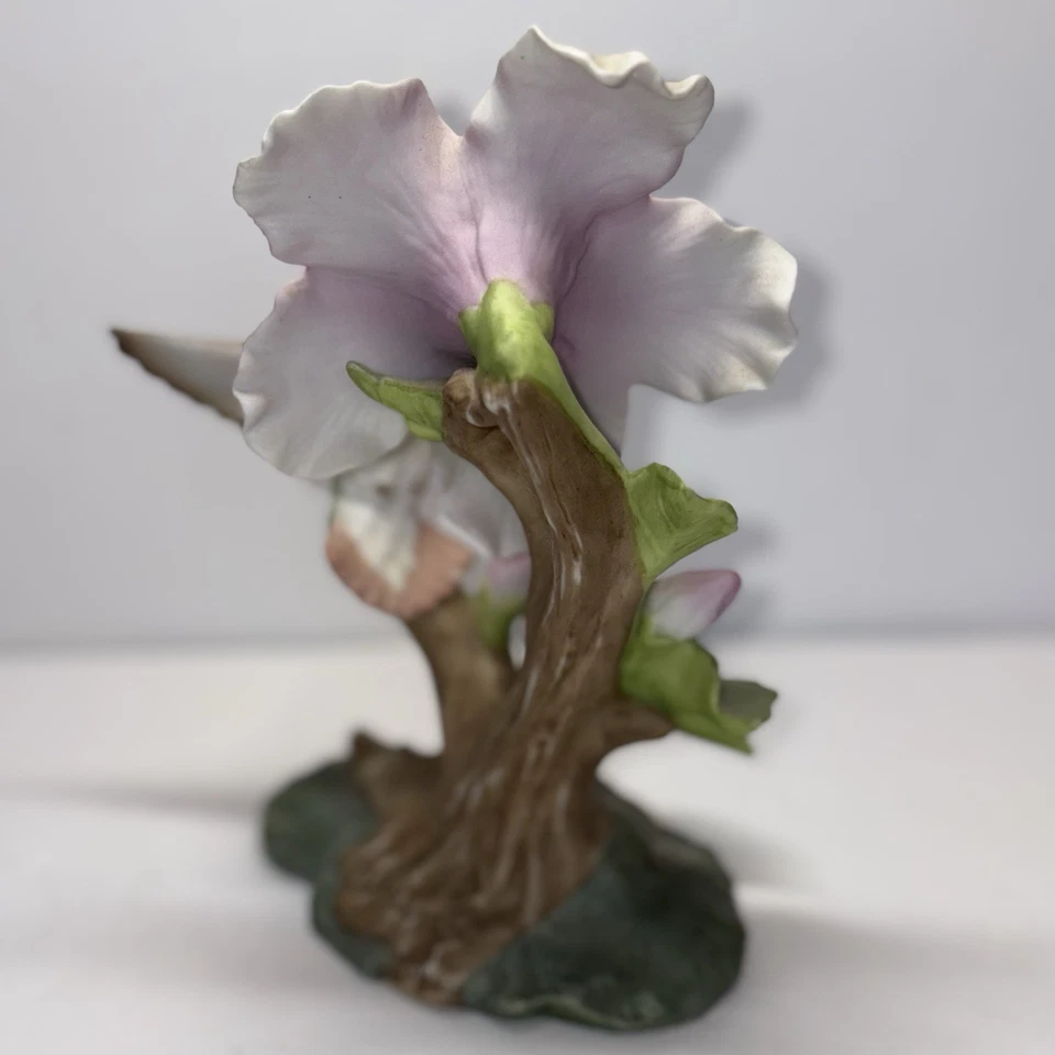 Vintage Homco Masterpiece Porcelain Hummingbird And Hibiscus Flower Figurine - Image 4 of 4