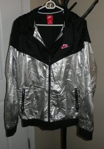 Nike Sportswear Windrunner Hood Windbreaker Jacket Metallic Silver Glanz Large!!