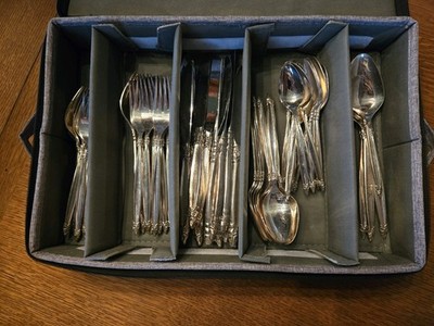 Rogers Bros 1847 Vintage Garland Silverware Set For 12 & serving
