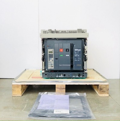 Schneider Electric NW32H1 Masterpact ACB Air Circuit Breaker 3200A 3P 6.0 A
