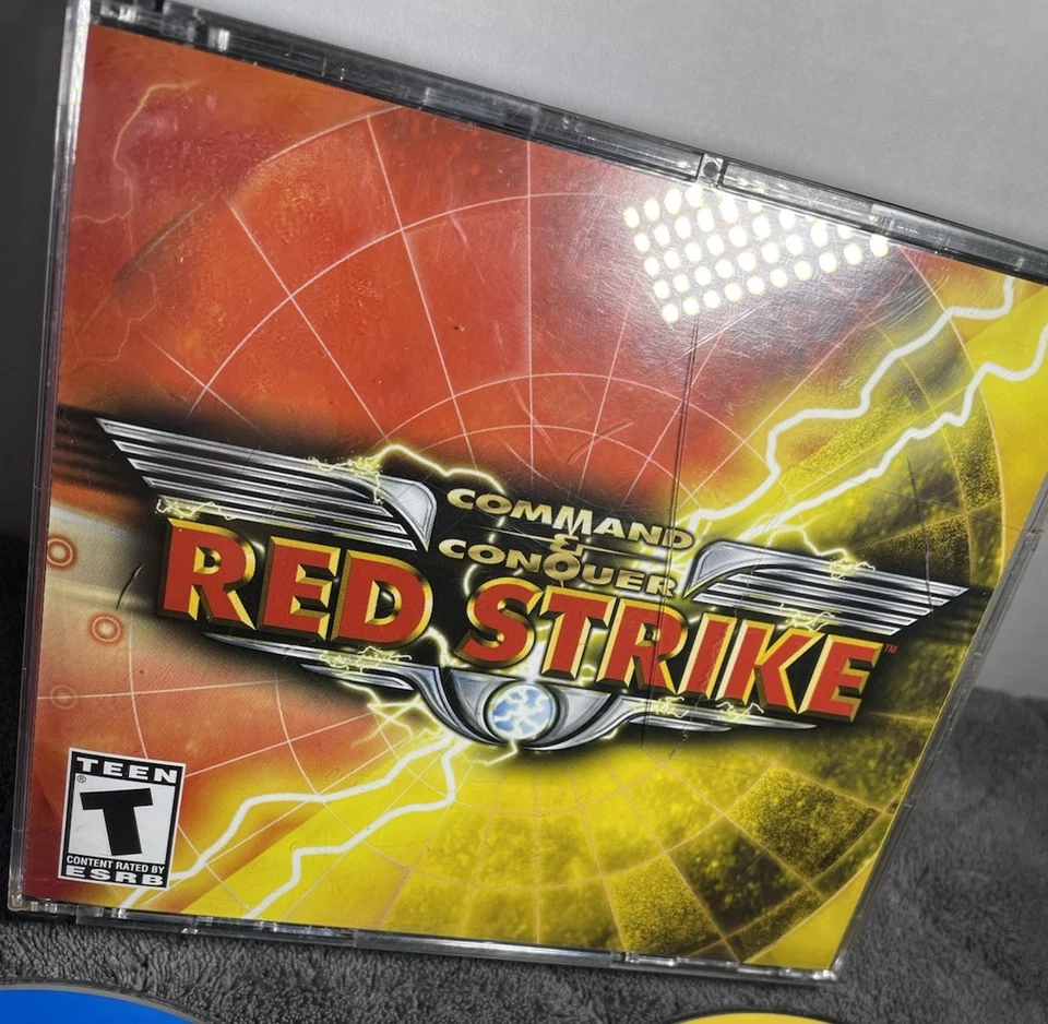 Command & Conquer Red Strike PC Game ROM 3-Disc Set Vintage Video Game - Image 2 of 4