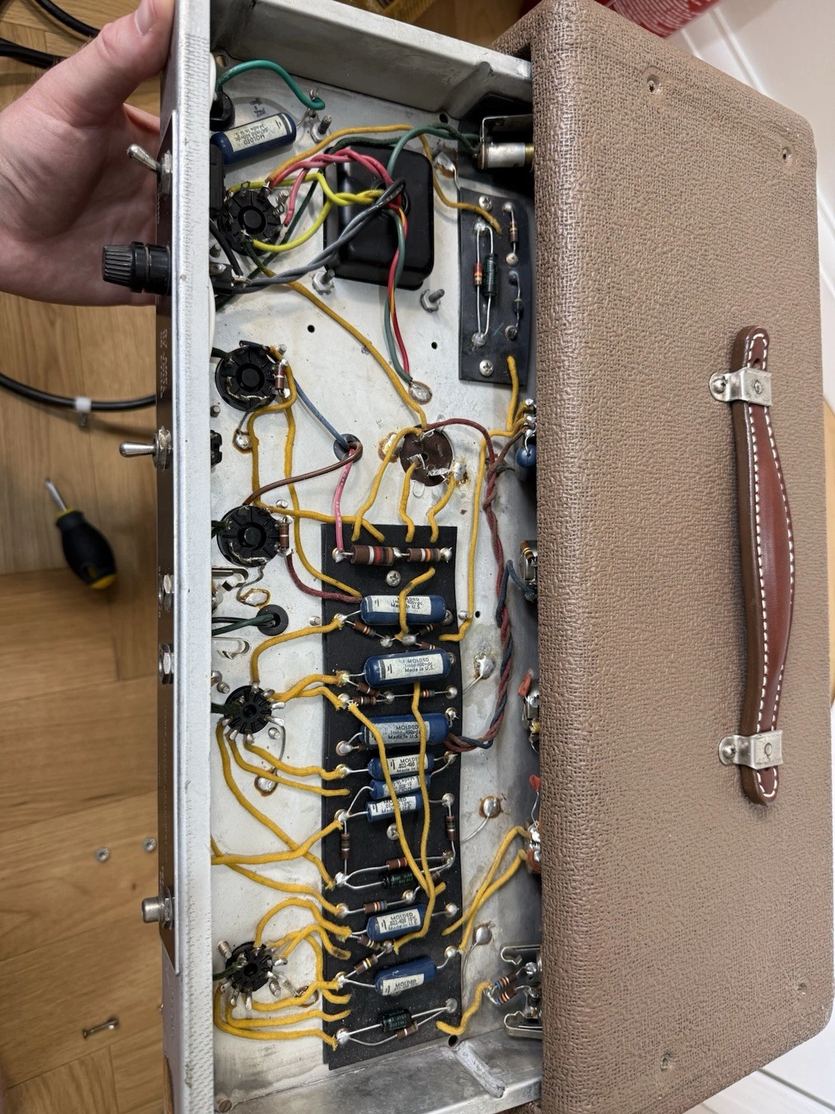Picture 11 of 24