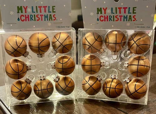 Juego de 8 mini pelotas de baloncesto Hobby Lobby My Little Christmas - Imagen 2 de 9