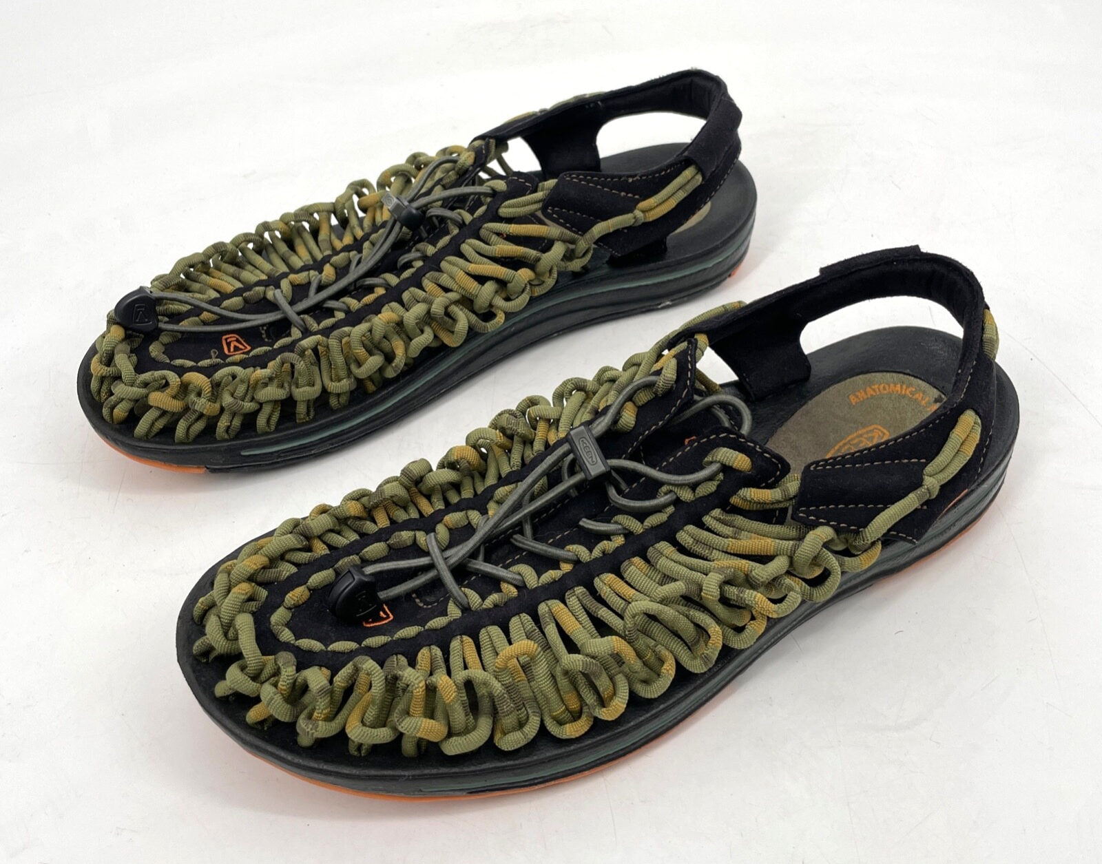 Sandalo pescatore KEEN uomo 10 Uneek verde oliva nero elastico intrecciato corda lavorato a maglia
