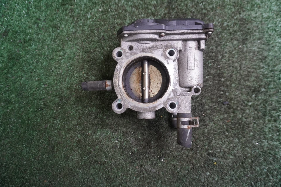 KIA Rio 2016 1,6 L carrocería del acelerador fabricante de equipos originales 131 k millas 35100-2B300 Foto 3 de 3