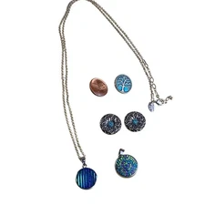 Snap in Pendent 25" Silver Necklace with 6 Teal Blue Tone Snaps "Gingersnaps"