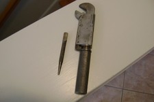 VINTAGE 8 INCH BOOS WRENCH AND BRIDGEORT PUNCH SET 2/32