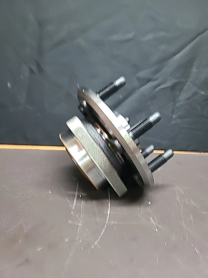 Front or Rear Wheel Bearing and Hub for Buick Enclave Chevy Traverse GMC Acadia - Image 2 of 4
