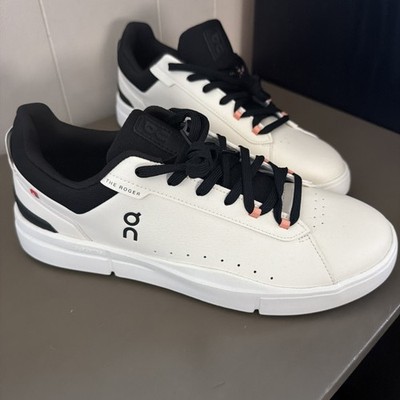 Size 10.5 - ON The Roger Advantage Off White And Black Limited Edition