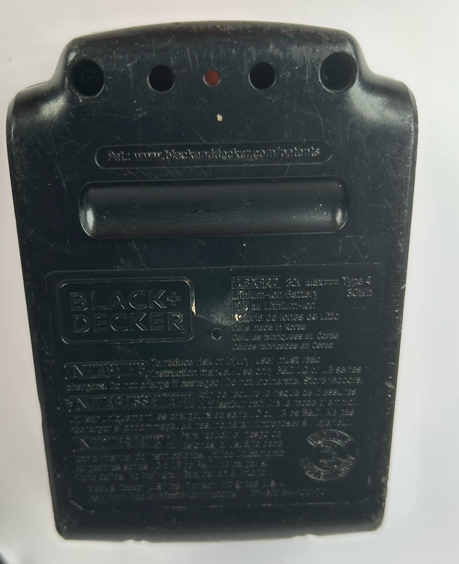 Black+Decker LBXR20 20V MAX Lithium Ion Battery With Charger Works