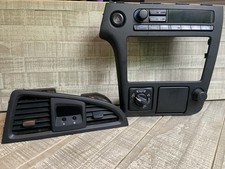 2001-2004 Nissan Pathfinder Black Center Dash Radio Bezel Trim Panel Oem Vents 2001-2004 Nissan Pathfinder Black Center Dash Radio Bezel Trim Panel Oem Vents