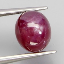 Pierre Rubis Étoilé Naturel - 14,46 Carats - Cabochon De Madagascar - Traitement Remplissage Verre/plomb