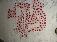 4 REMNANTS Strawberry Strawberries on Pink Cotton Fabric B