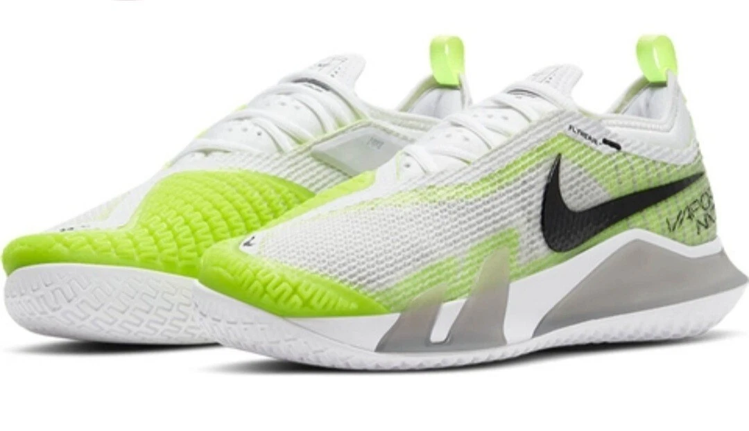 Neon tennis shoes nike clearance