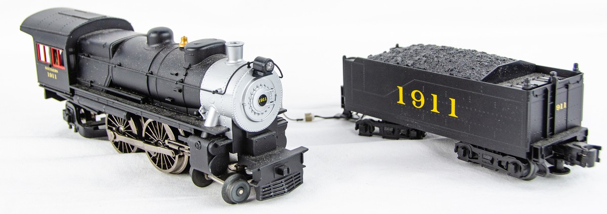 Lionel O Scale Southern Pacific 4-4-2 Steam Locomotive Lionel O Scale Southern Pacific 4-4-2 Steam Locomotive