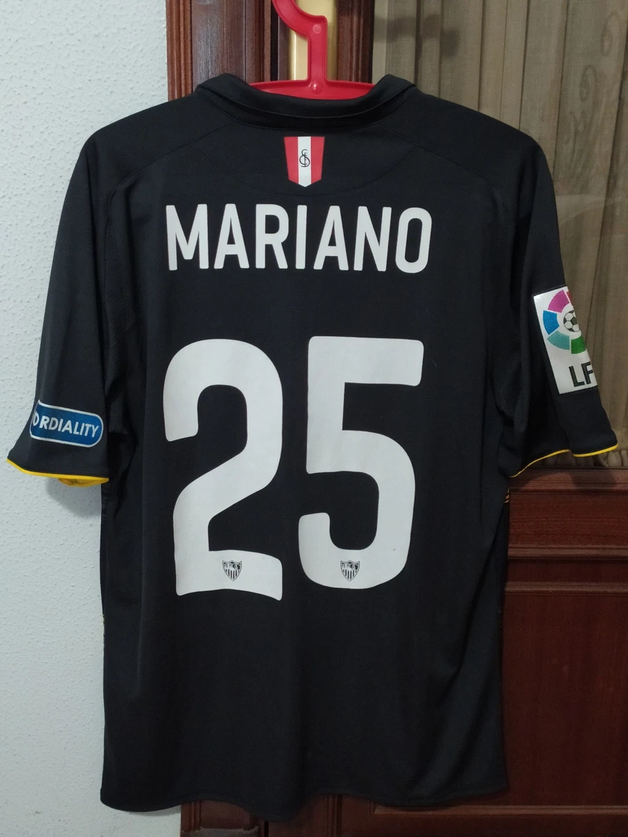 Camiseta Sevilla FC Warriors Talla 146 niño. de segunda mano por 30 EUR en Mérida en WALLAPOP
