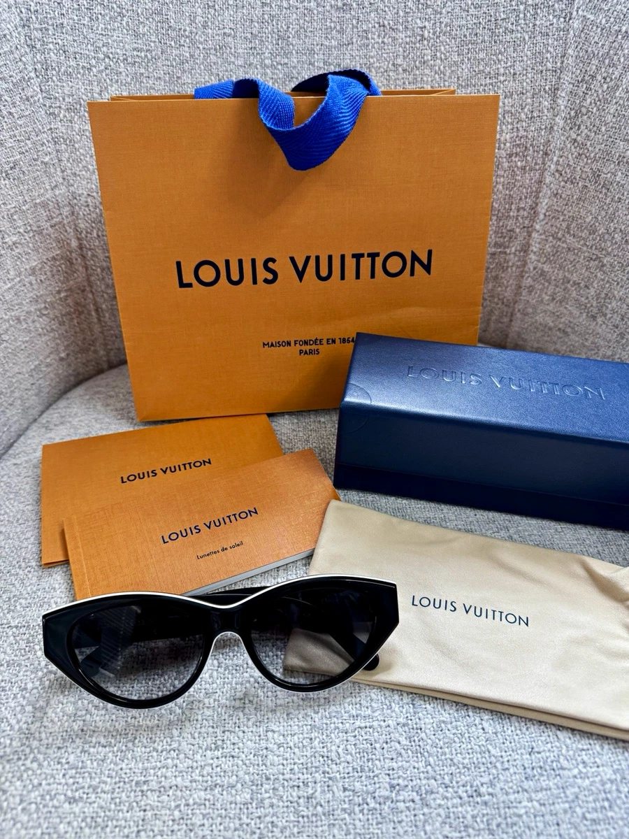 LOUIS VUITTON Black Gold Arrow Chain Sides Edge Cat Eye Sunglasses Louis Vuitton Black  main image 3