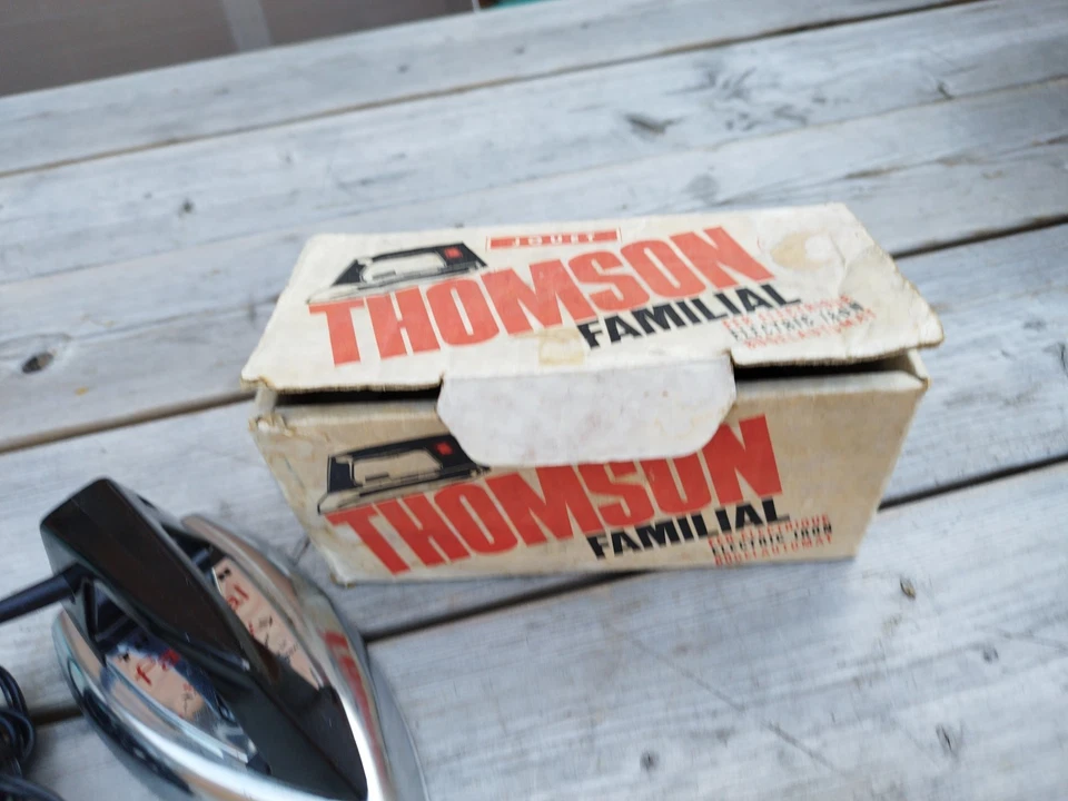 Beau Ancien Petit Fer À Repasser Pour Enfants ! Jouet Thomson Boîte Fonctionne  - Photo 4/4