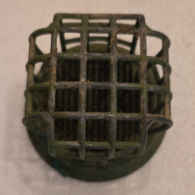 VOGUE Vogue 1954 Metal Cage Style Floral Frog Flower Arranger Pin Holder