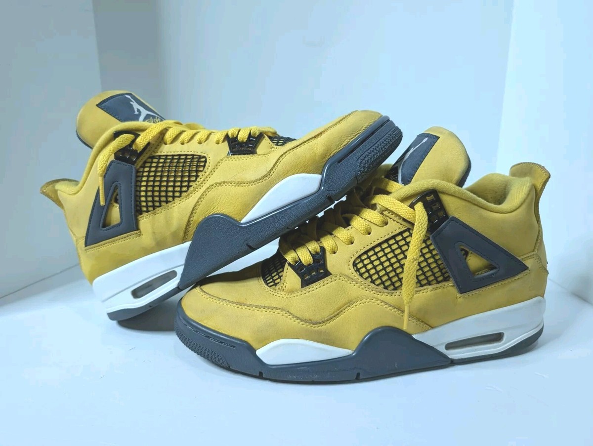 Air Jordan 4 Retro Lightning (2021), Used (Size US Men’s 10.0) Air Jordan 4 Retro Lightning 2021 STARTING PRICE — 21,999  main image 2