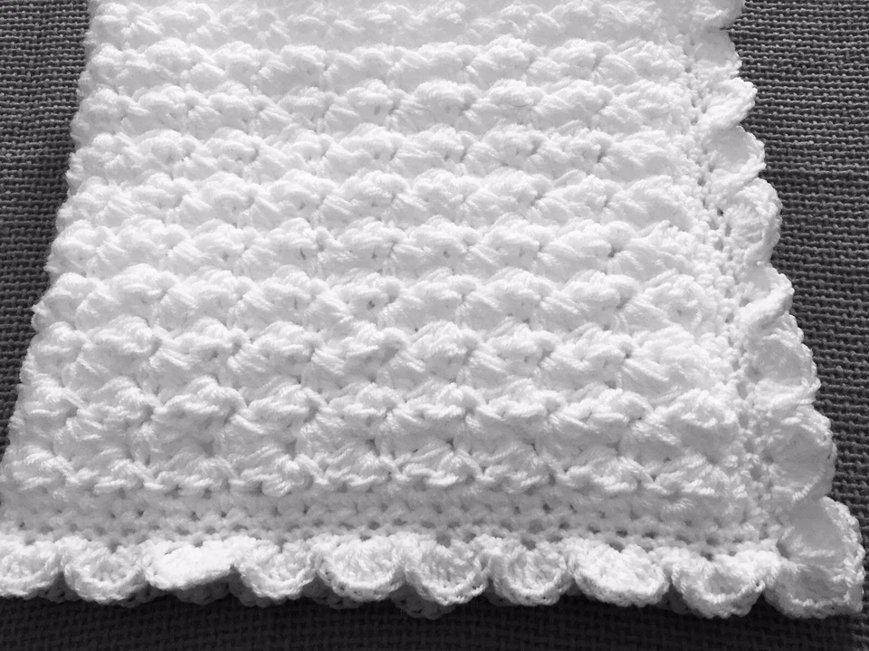 ⭐️Manta gruesa suave y cálida blanca tejida a mano para bebé/asiento de coche/cochecito/cuna ⭐️ Foto 4 de 4