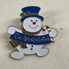 VINTAGE PINBACK:  FROSTY THE SNOWMAN THE APPRECIATED (Ff10)