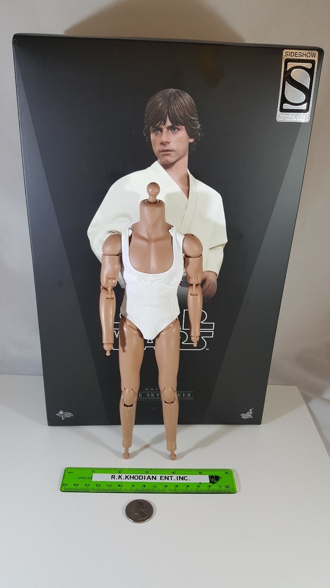Hot Toys MMS297 Luke Skywalker Disney Star Wars 1/6 action