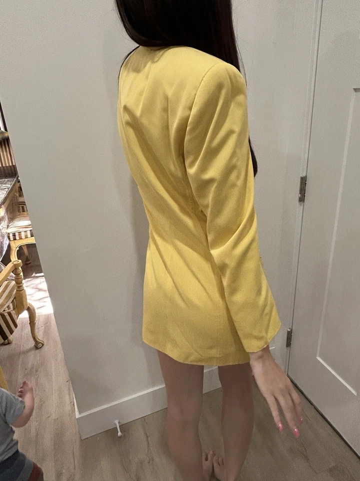 Vtg Escada Margaretha Ley Blazer Womens 34 Butter Yellow Suit Jacket mini dress - Image 3 of 4